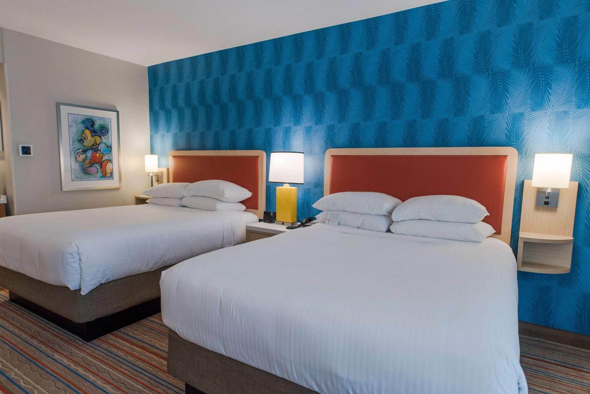 Howard Johnson By Wyndham Anaheim Hotel & Water Playground Екстериор снимка
